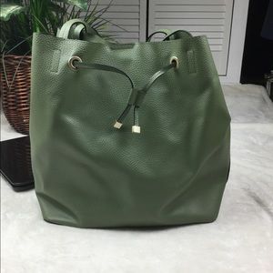 None Bags - ARMY GREEN LARGE TOTE GOLD HARDWARE None Bags - ARMY GREEN LARGE TOTE GOLD HARDWARE